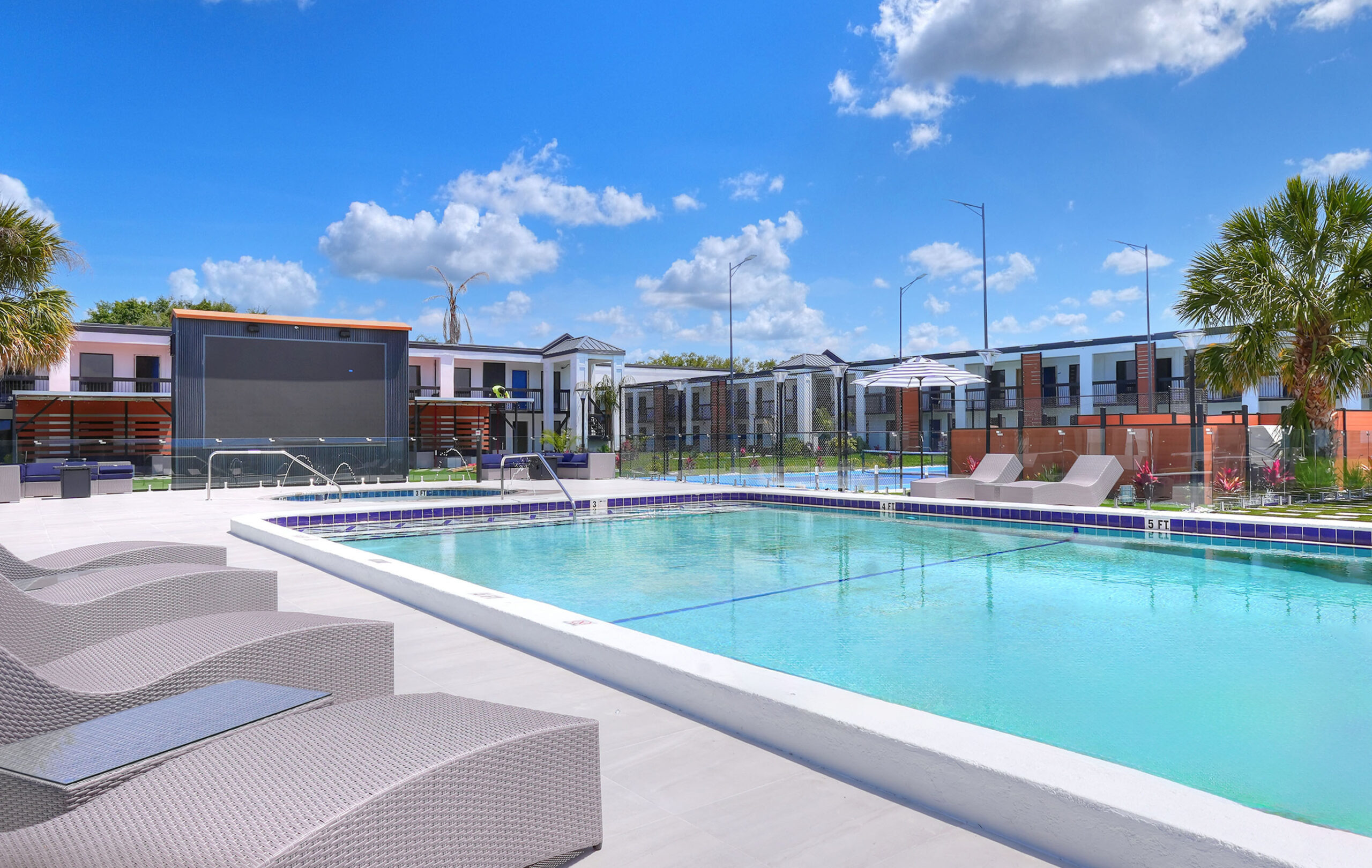 Featured image for “Your Everyday Getaway: What to Look for in a Luxury Apartment Community That Makes Life Easier in Winter Haven”